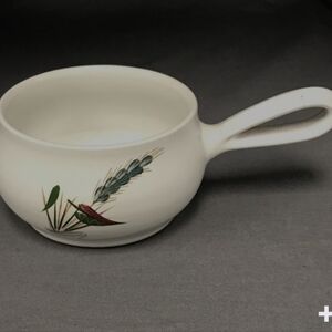 Denby  - Greenwheat Handled Sauce bowl